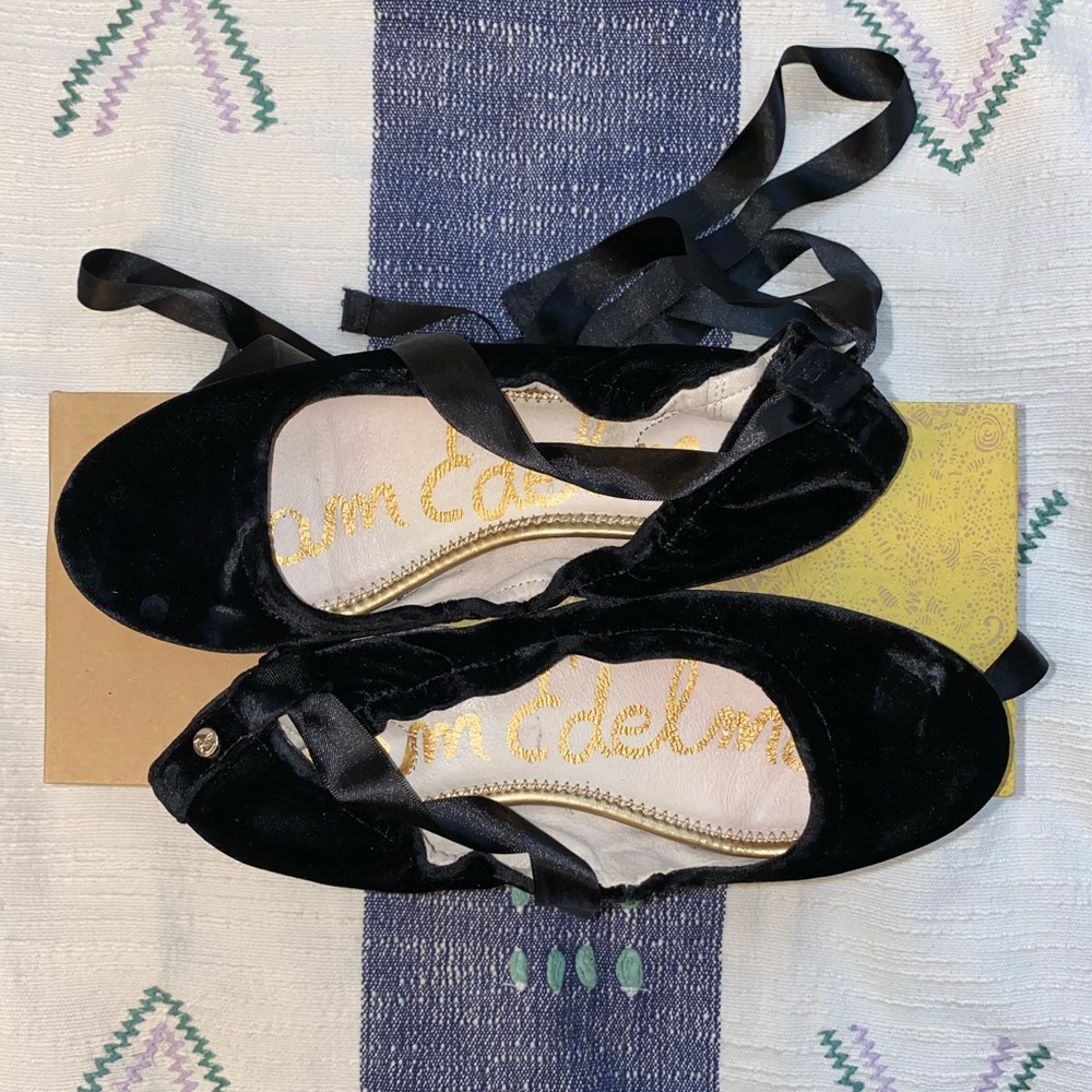 Sam Edelman Fallon Black Velvet Ballet Flats